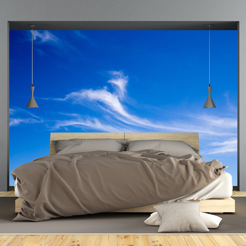 Clear Sky Blue Mural Wallpaper Moisture Resistant Wall Art for Guest Room Decor