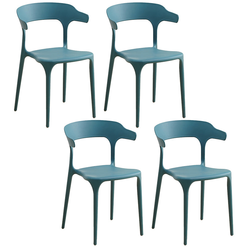 Kunststoff moderner Küchenseitenstuhl 20 '' breiter mattes Finish Armstuhl mit 4 Beinen
