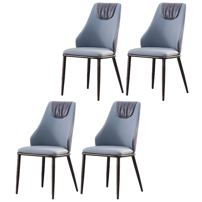 Moderne Metallflügelback -Stuhl -Leder -Essstühle mit schwarzen Beinen