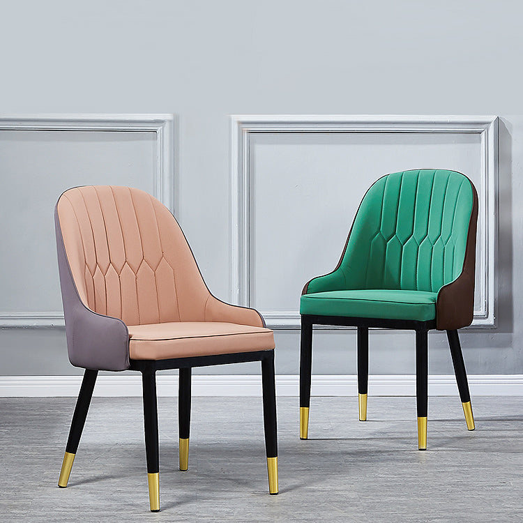 Chaise latérale de cuisine en cuir, chaise Parsons de salle à manger de 19 pouces de large pour restaurant