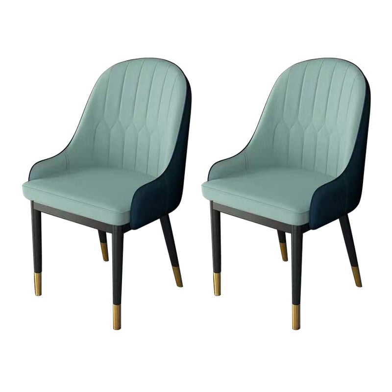 Glamstil Faux Lederstuhl Parsons Essstuhl für Zuhause mit schwarzen Beinen