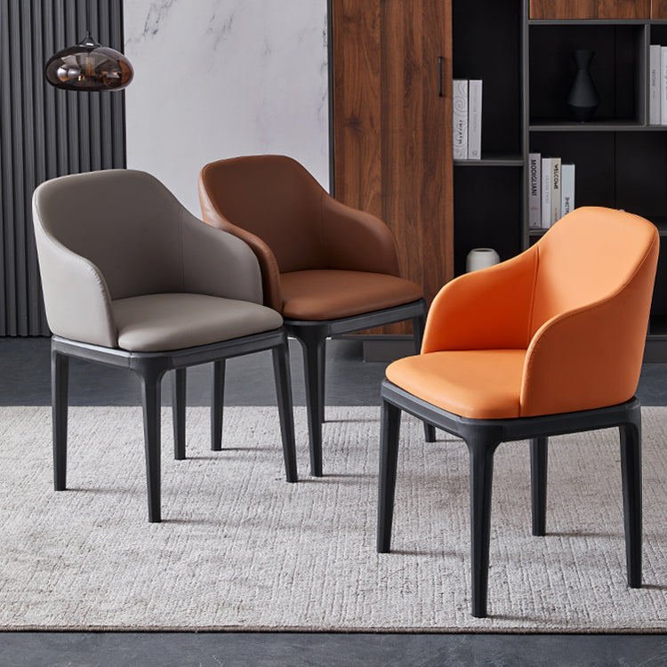 Kunstleder zeitgenössischer Esszimmerstuhl Metallic Finish Solid Back Speisestuhl