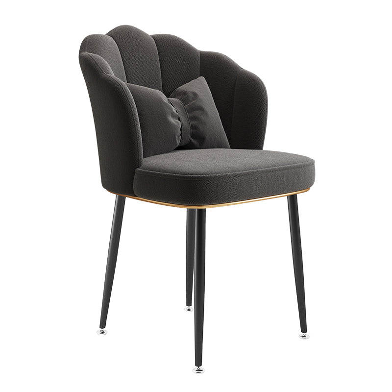 Chaise de salle à manger Glam, chaise à dossier solide de 16,5 po de large avec 4 pieds en métal pour un usage domestique