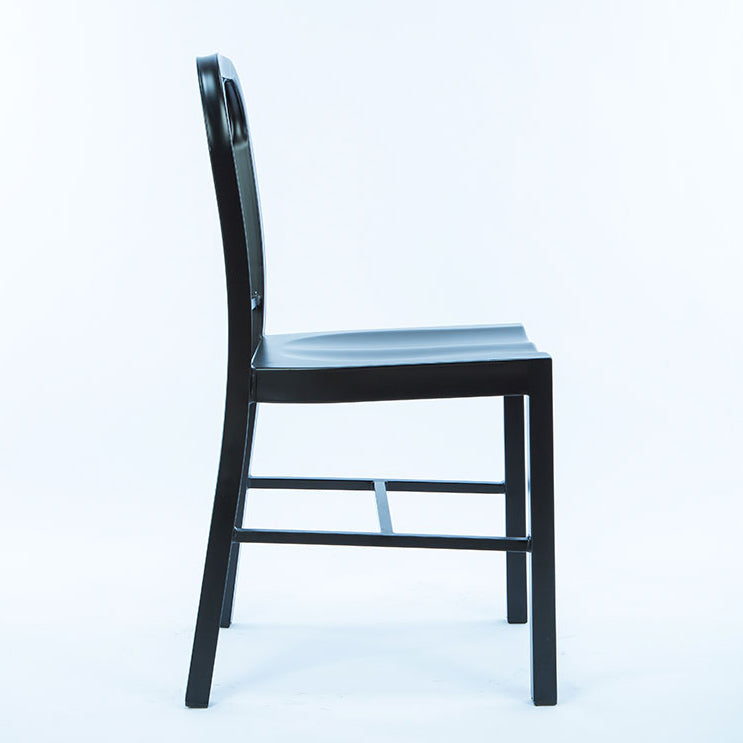 Chaise de salle à manger industrielle Windsor Back Side Atty avec des jambes en métal pour un usage domestique