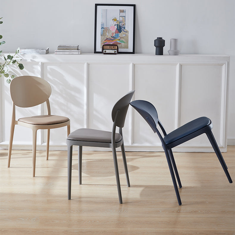 Plastic nordique Open Danding Dining Claid 33 "H CHAISE DE DINSAGE ACRYLIQUE POUR RETRUSSION