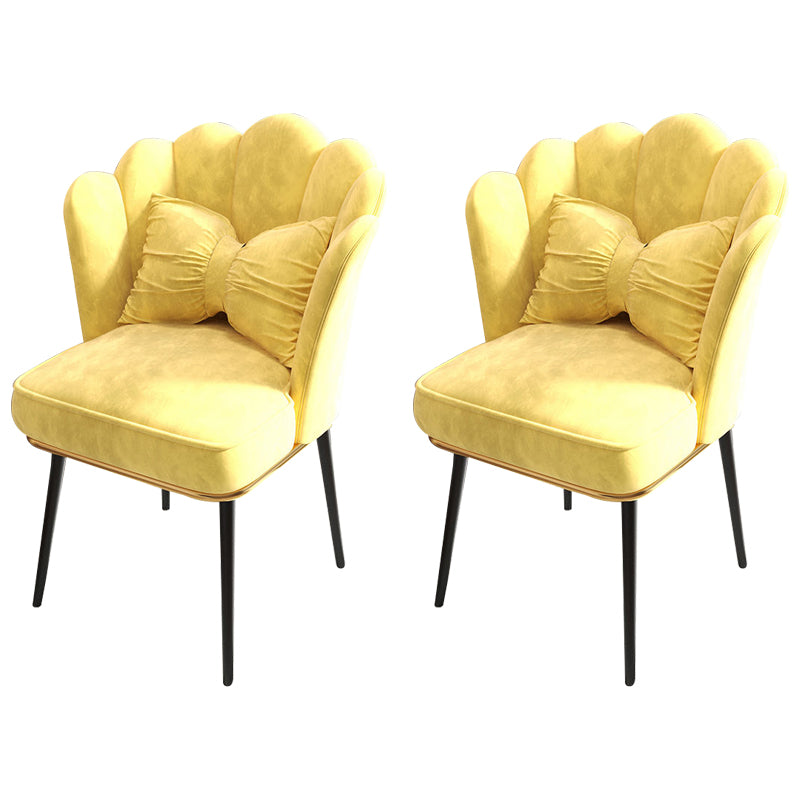 Chaise de salle à manger Glam, chaise à dossier solide de 21 po de large avec 4 pieds en métal pour la maison