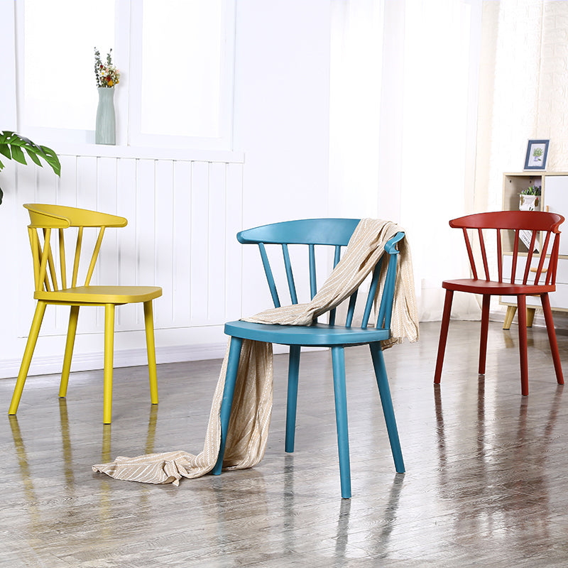 Contemporary Style Windsor Back Side Chair Plastic Dining Chair for Home