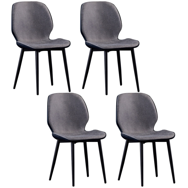 Chaises de salle à manger sans accoudoirs en cuir modernes, chaise latérale à oreilles avec pieds noirs