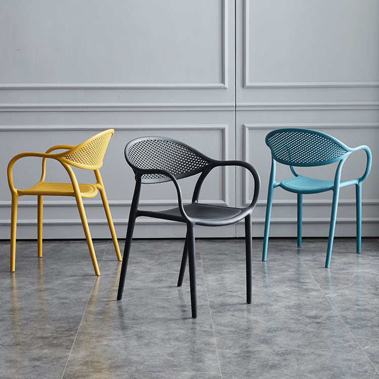 Chaise de fauteuil en plastique contemporain Open Danding Dining Dining Side Claid for Kitchen