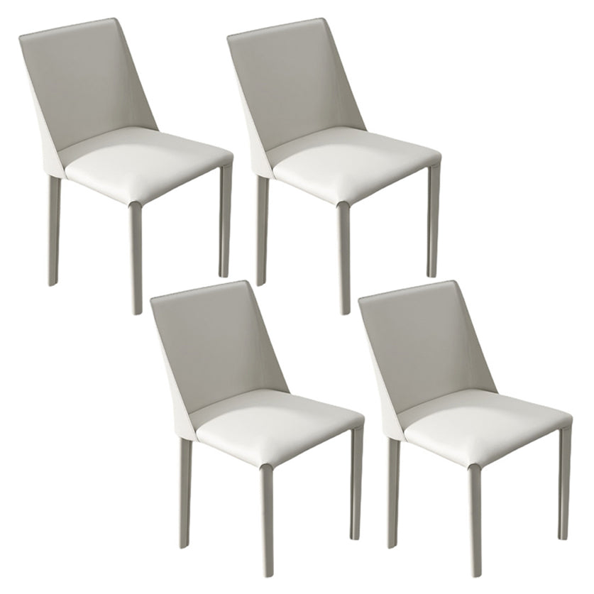 Chaise latérale d'hôtel de style moderne en cuir de selle, finition mate, chaise de salle à manger Parsons