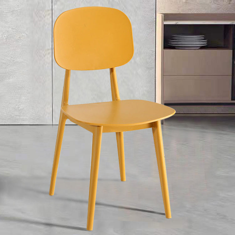 Plastic nordique Open Danding Dining Claid 32 "H Chaise de salle à manger pour restaurant