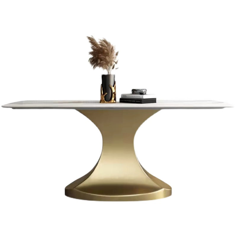 Tisch im minimalistischen Stil mit Rechteckform -Tisch und gepolsterten Stühlen