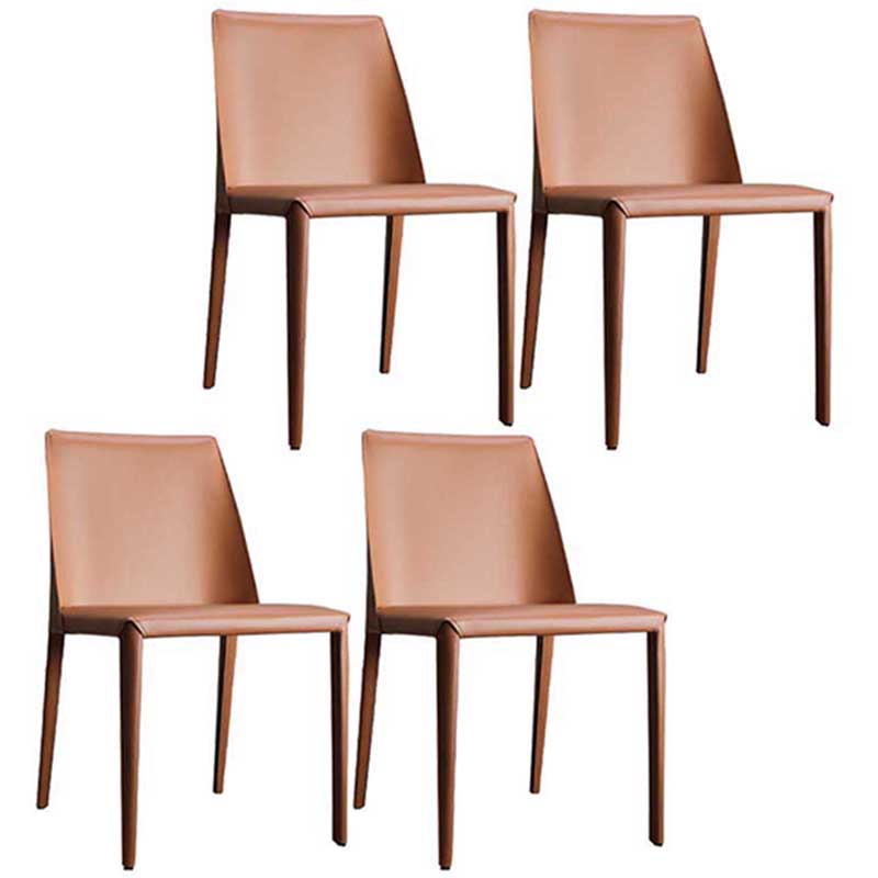 Chaise contemporaine à dossier solide, chaise en cuir de 18 pouces de large avec 4 pieds en métal pour la maison