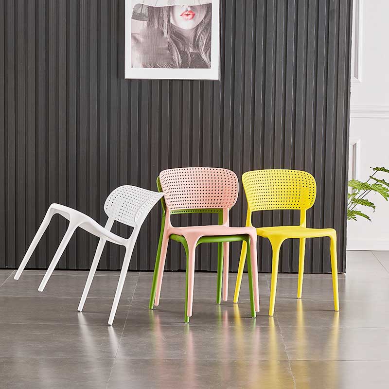 Silla lateral de plástico de comedor de estilo glamor