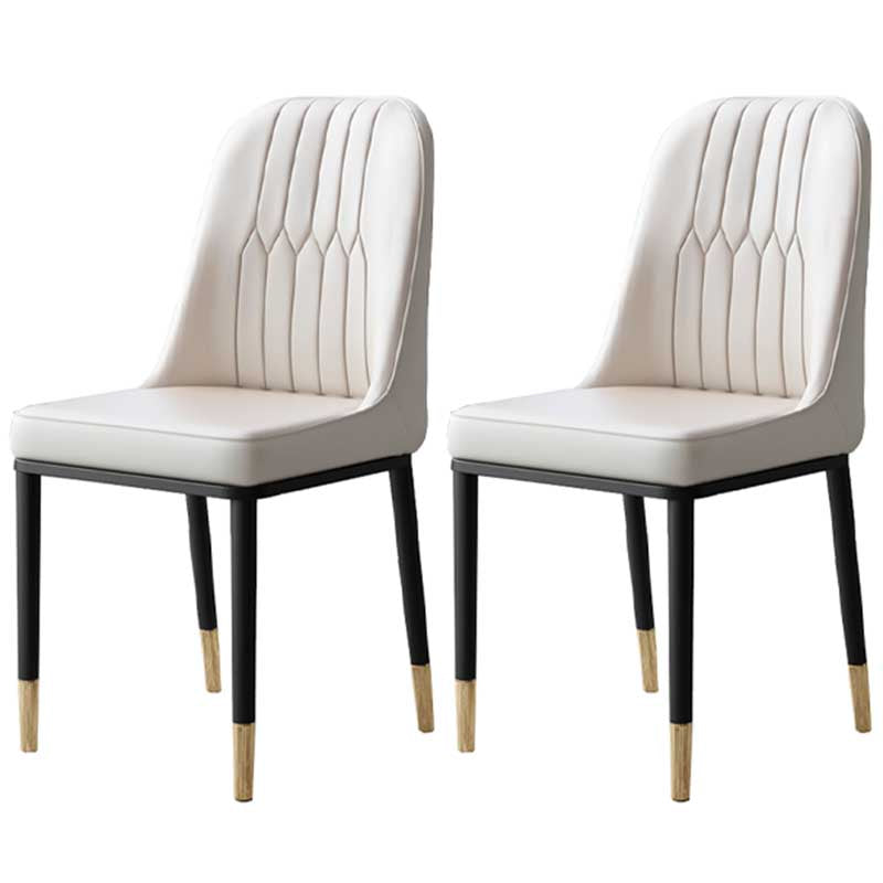 Chaise d'intérieur à base métallique de 18 pouces de large, chaise en cuir Parsons pour restaurant