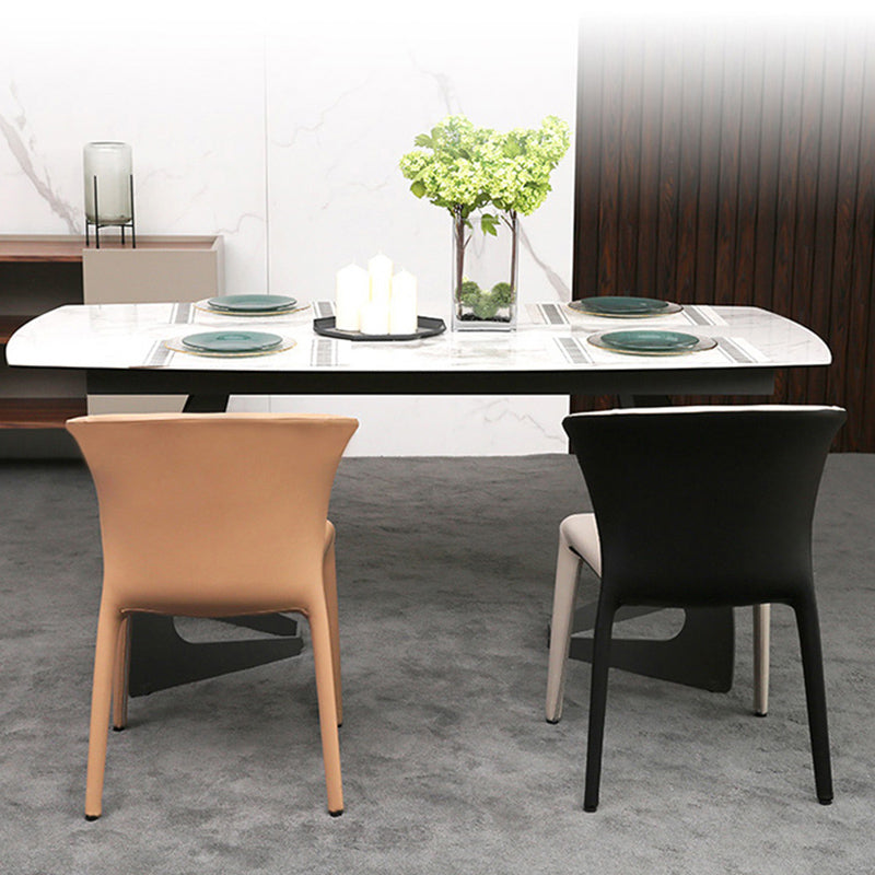 Chaise de salle à manger contemporaine, chaise d'appoint à oreilles avec 4 pieds en métal pour un usage domestique