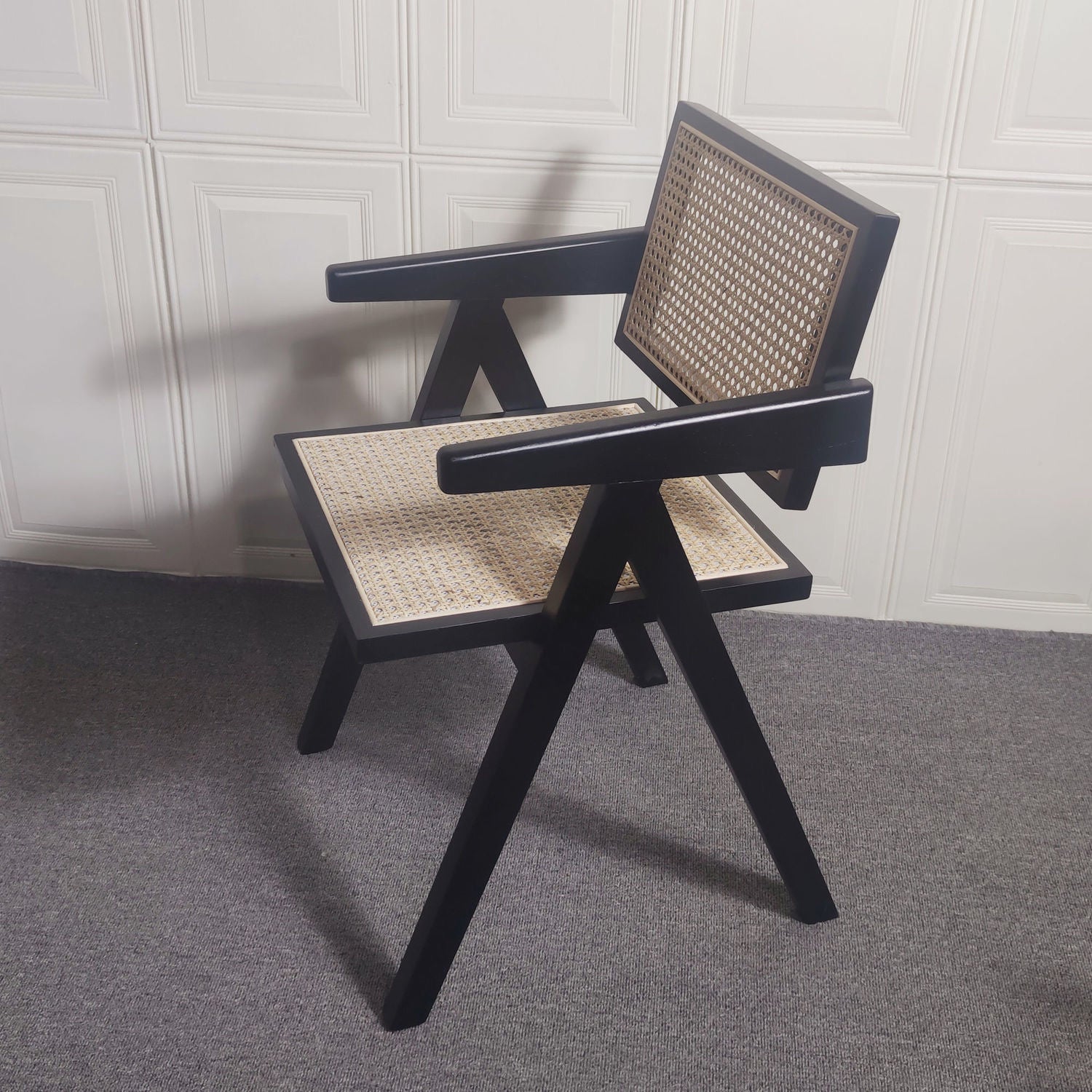 Contemporary Dining Room Chair 20'' Wide Open Arm Chair with 4 Wood Legs for Home Use