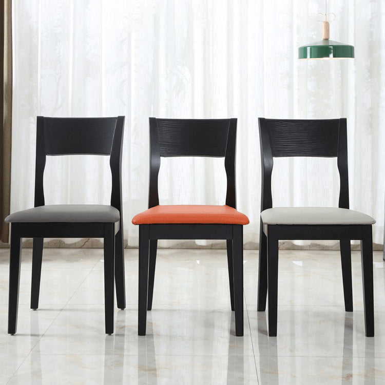 Chaise de salle à manger contemporaine, chaise latérale ouverte de 16 pouces de large avec 4 pieds en bois noir pour un usage domestique