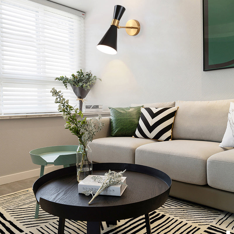 Lampada montata a parete di fiammata Postmoderna semplicità in metallo muro di scarico per soggiorno