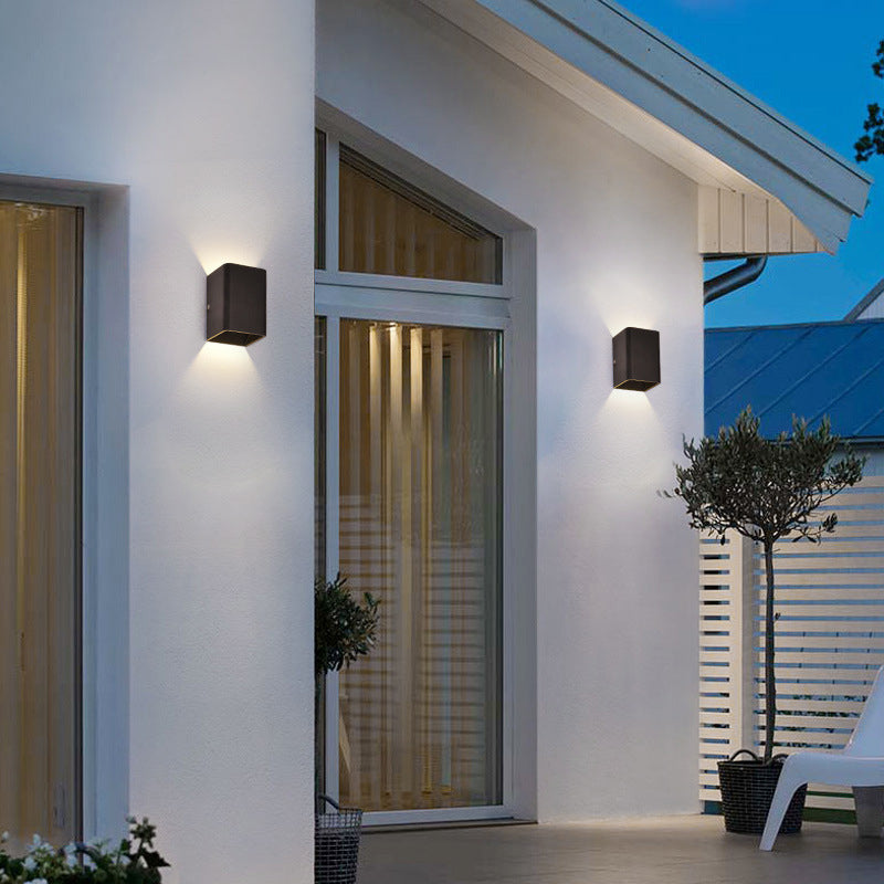 Lámpara cuadrada montada en la pared simplicidad posmoderna lámpara de montaje de pared de aluminio para sala de estar