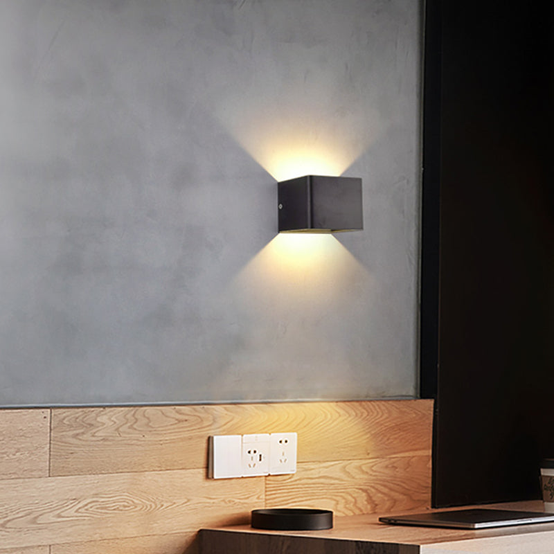 Lámpara cuadrada montada en la pared simplicidad posmoderna lámpara de montaje de pared de aluminio para sala de estar