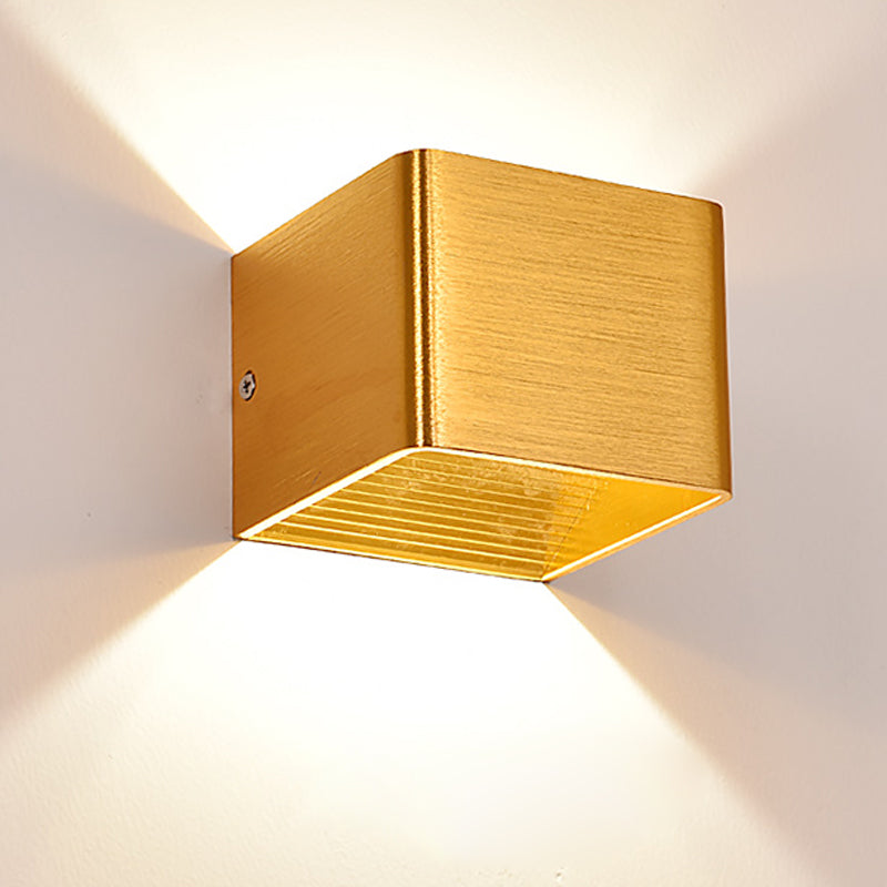Lámpara cuadrada montada en la pared simplicidad posmoderna lámpara de montaje de pared de aluminio para sala de estar