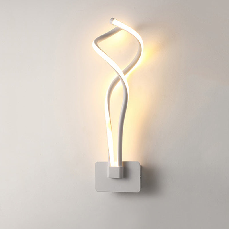 Modern Minimalist LED Wall Light Aluminium Linear Wall Lamp with Silicone Shade