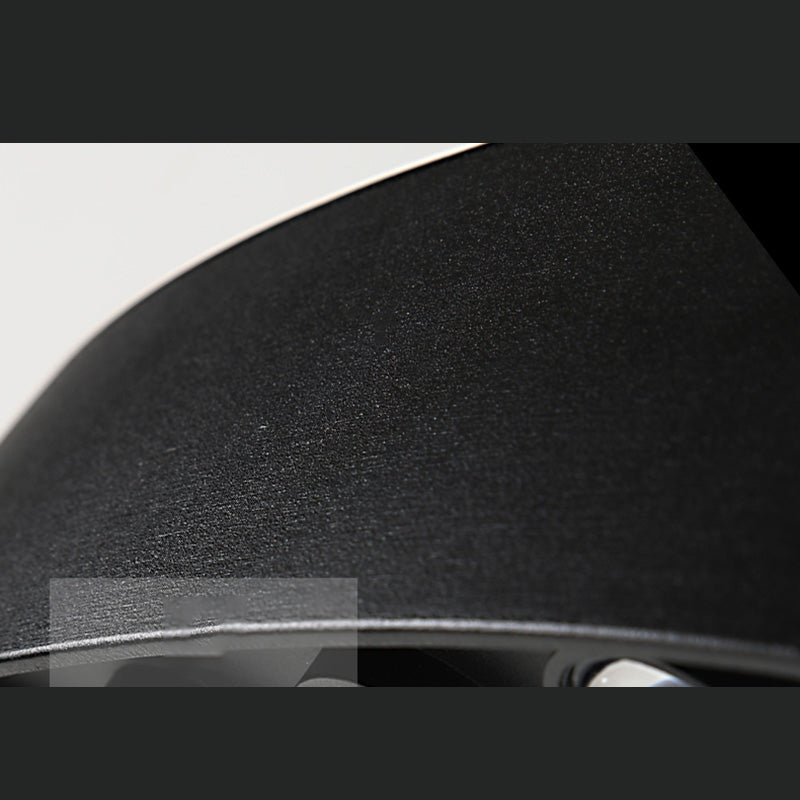 Pronzo della parete della casa con pale per la casa per le vetrici.