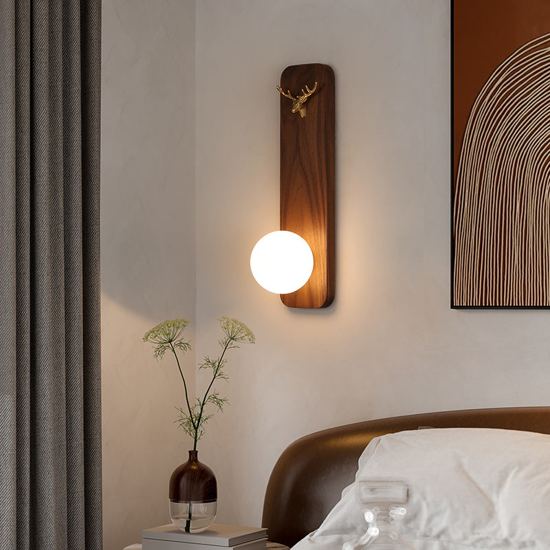 Luci da parete in legno alte da 16 "moderni lampada da applique con tonalità in vetro di latte