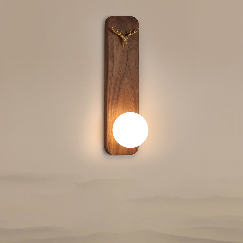 Luci da parete in legno alte da 16 "moderni lampada da applique con tonalità in vetro di latte