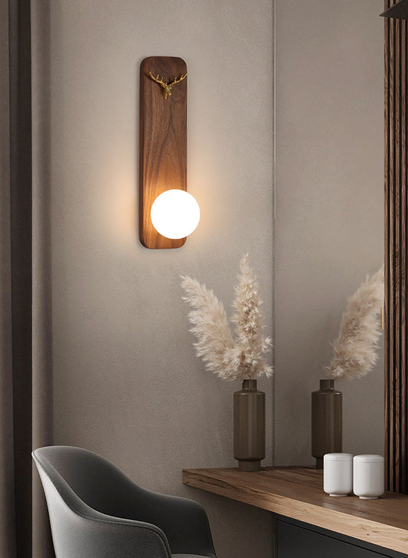 Luci da parete in legno alte da 16 "moderni lampada da applique con tonalità in vetro di latte