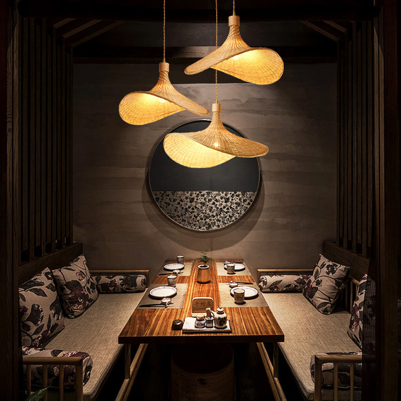 Straw Hat Pendant Light Kit Asia Style Bamboo Restaurant Ceiling Pendant Light in Beige