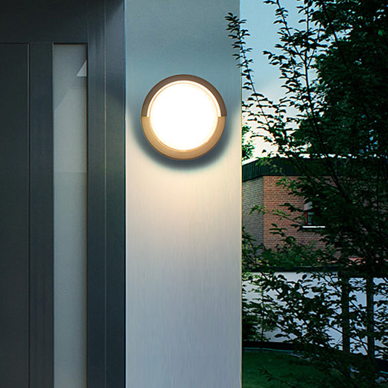 Fissature di illuminazione contemporanea con ombra acrilica arrotonda lampada esterna