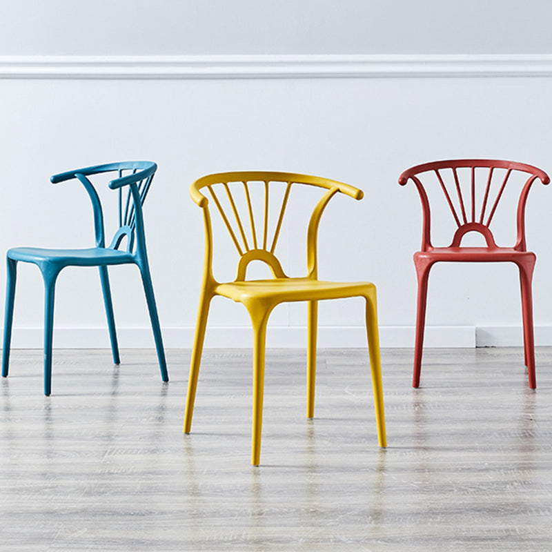 Chaise de salle à manger empilable en plastique à dossier de Wishbone de chaise contemporaine à la maison