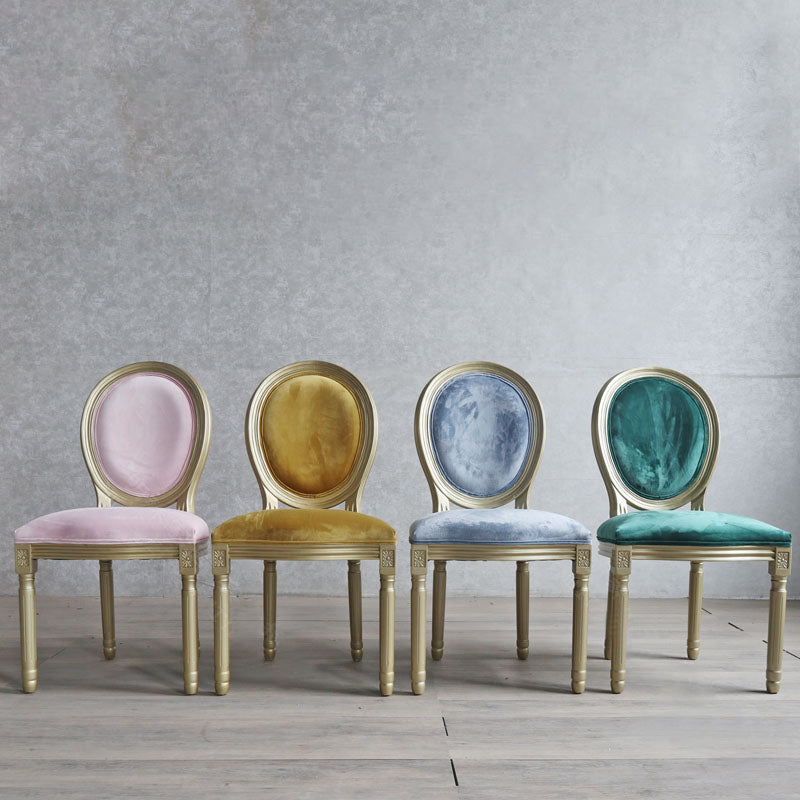 Chaise de salle à manger traditionnelle en velours, chaise latérale à dossier King Louis de 38 pouces avec 4 pieds pour restaurant