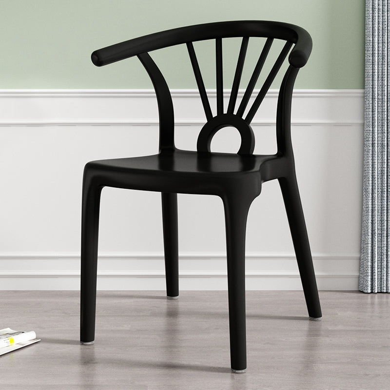 Salle à manger moderne Windsor chaises arrière chaise sans bras de salle à manger en plastique pour la cuisine
