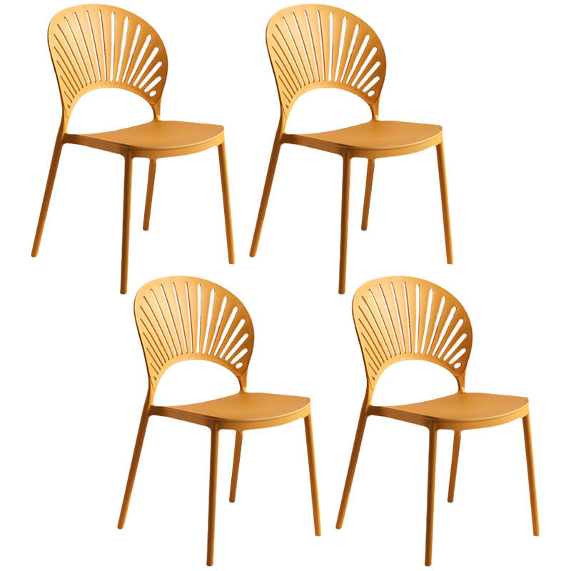 Chaise latérale arrière en plastique moderne Windsor 33" H dinant la chaise pour le restaurant