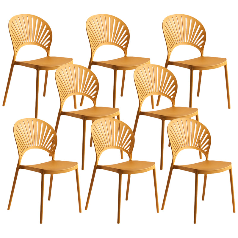 Chaise latérale arrière en plastique moderne Windsor 33" H dinant la chaise pour le restaurant