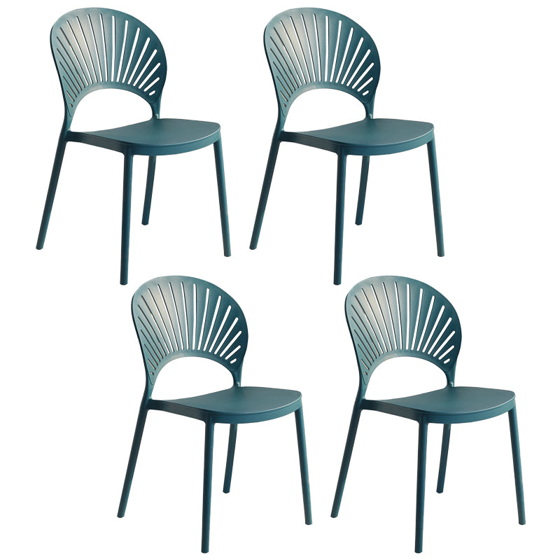 Chaise latérale arrière en plastique moderne Windsor 33" H dinant la chaise pour le restaurant