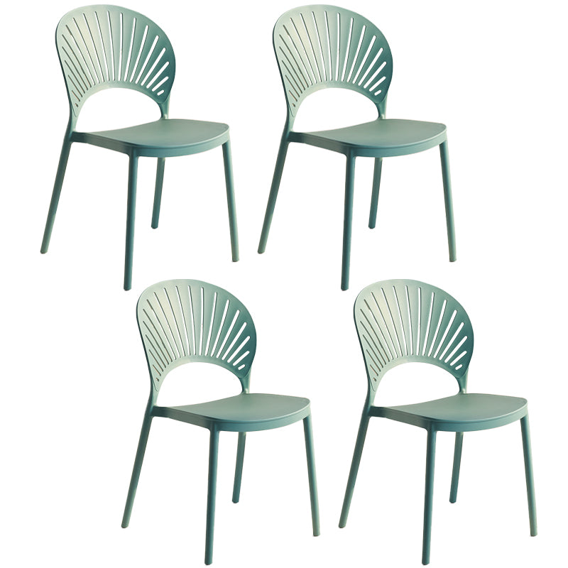 Chaise latérale arrière en plastique moderne Windsor 33" H dinant la chaise pour le restaurant