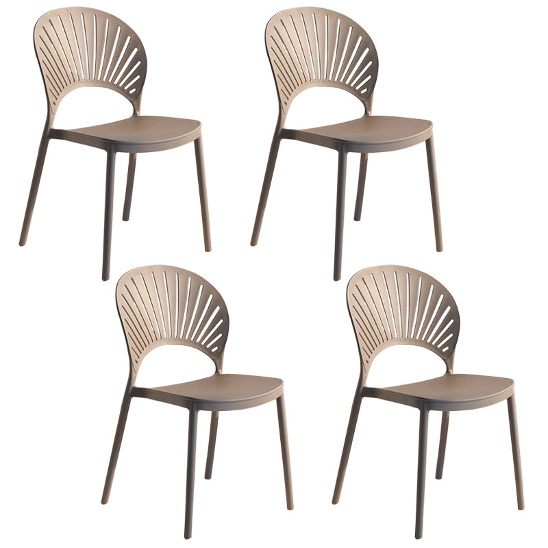 Chaise latérale arrière en plastique moderne Windsor 33" H dinant la chaise pour le restaurant