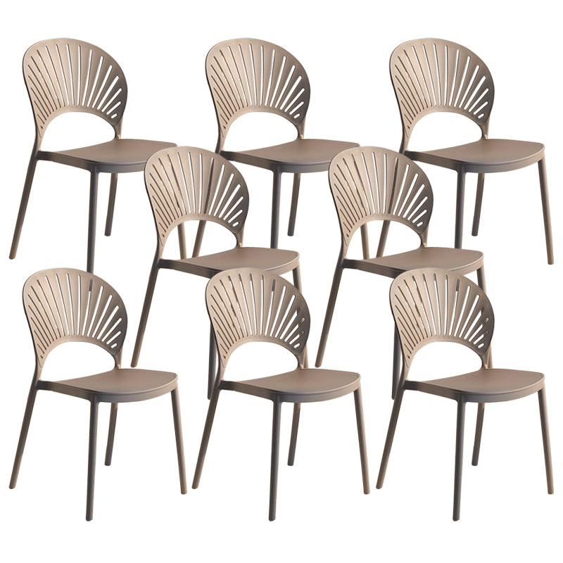 Chaise latérale arrière en plastique moderne Windsor 33" H dinant la chaise pour le restaurant