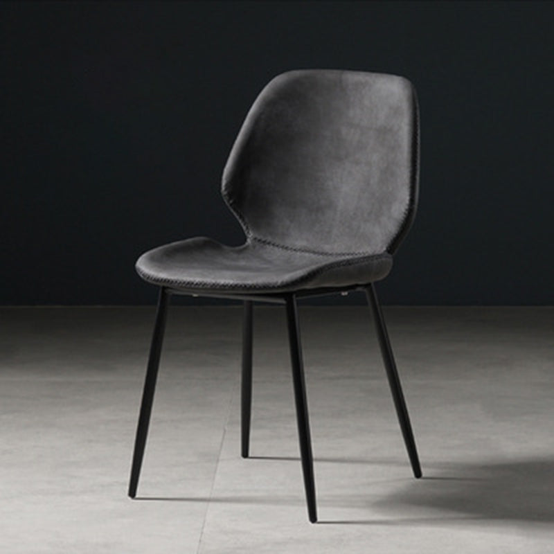 Chaise de salle à manger en métal de style contemporain chaise arrière solide avec jambes noires