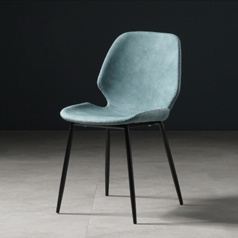 Chaise de salle à manger en métal de style contemporain chaise arrière solide avec jambes noires