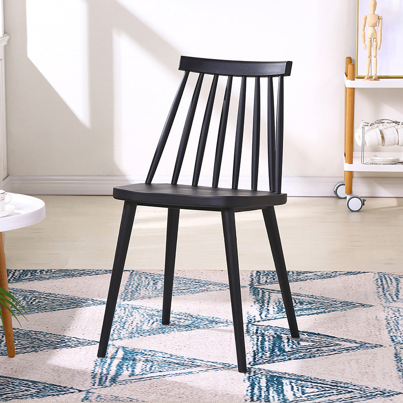 Chaise en plastique intérieure moderne