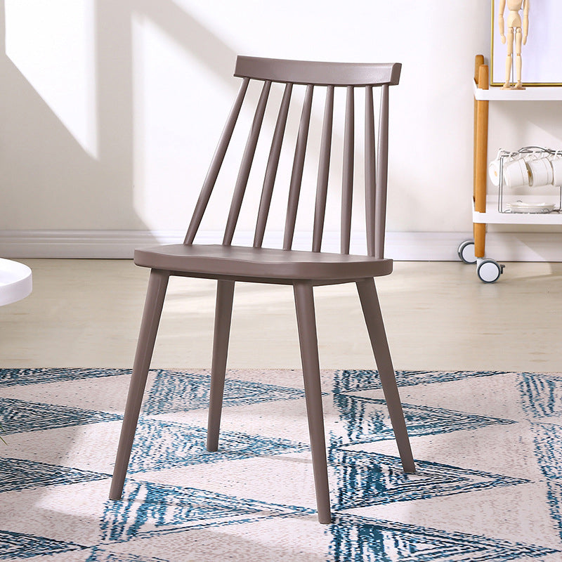 Chaise en plastique intérieure moderne