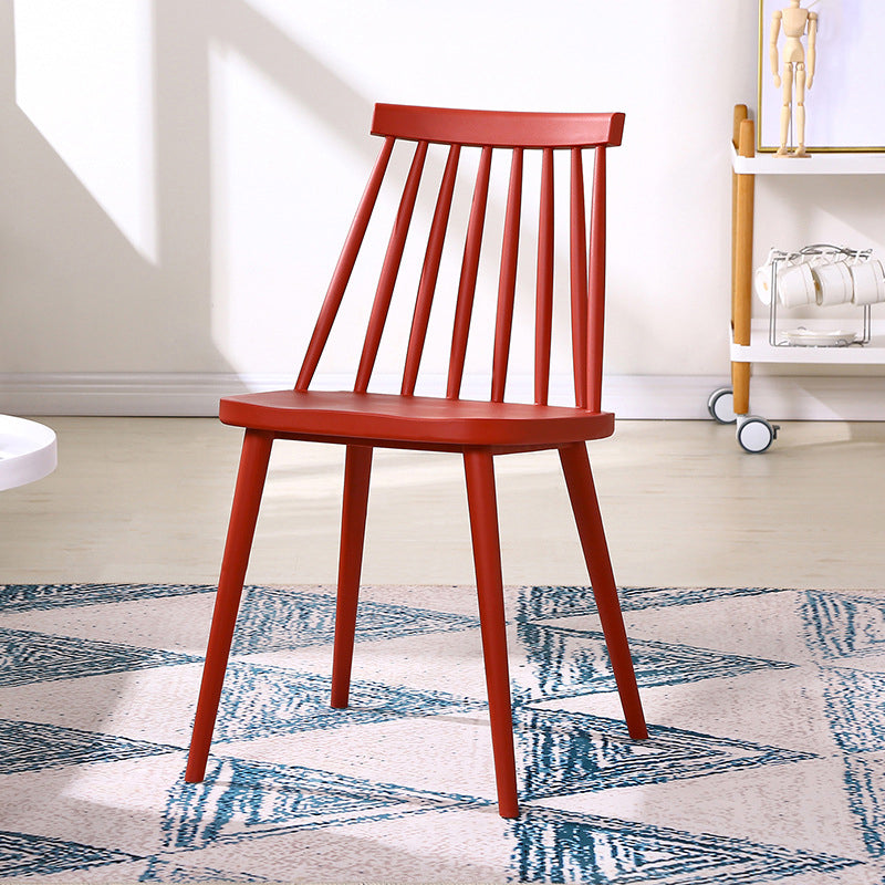 Chaise en plastique intérieure moderne