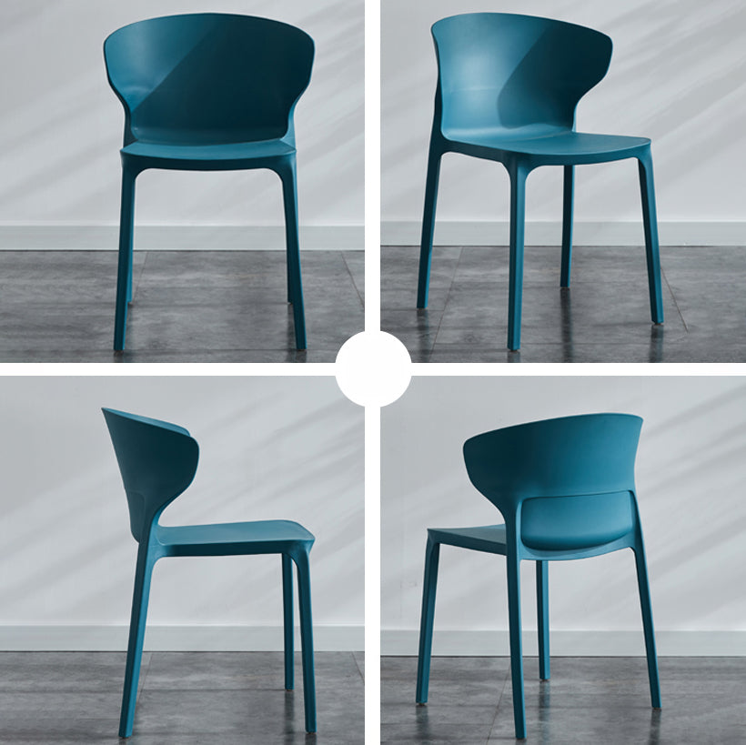 Chaise de salle à manger empilable en plastique à oreilles de fauteuil contemporain à la maison