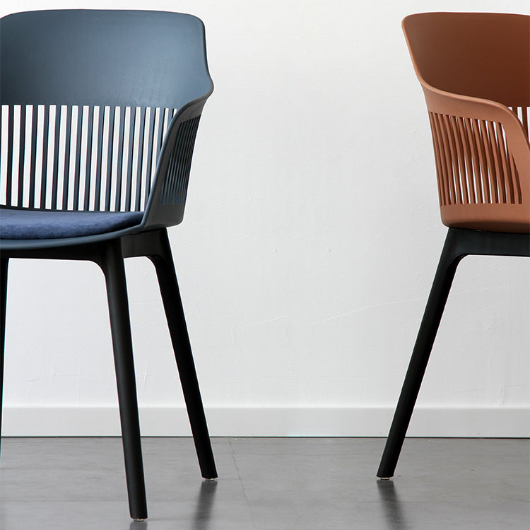 Chaise de salle à manger en plastique de Style nordique, chaise latérale à dossier Windsor pour usage domestique