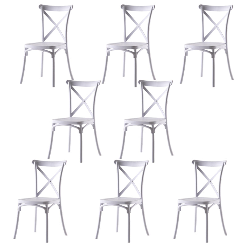 Chaise de salle à manger en plastique de style moderne, chaise latérale à dossier croisé de 17 pouces de large pour la cuisine